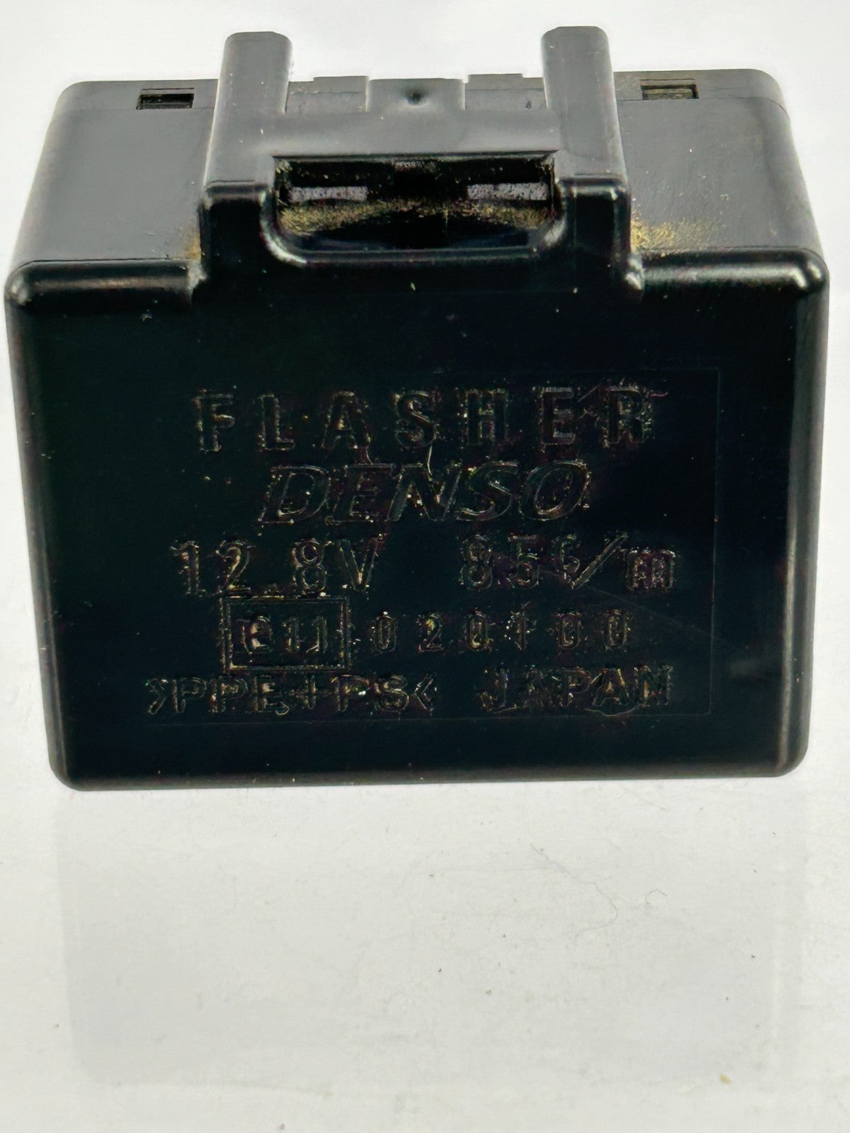 2000-2002 Toyota Tundra Turn Signal Flasher Module OEM 81980-50020