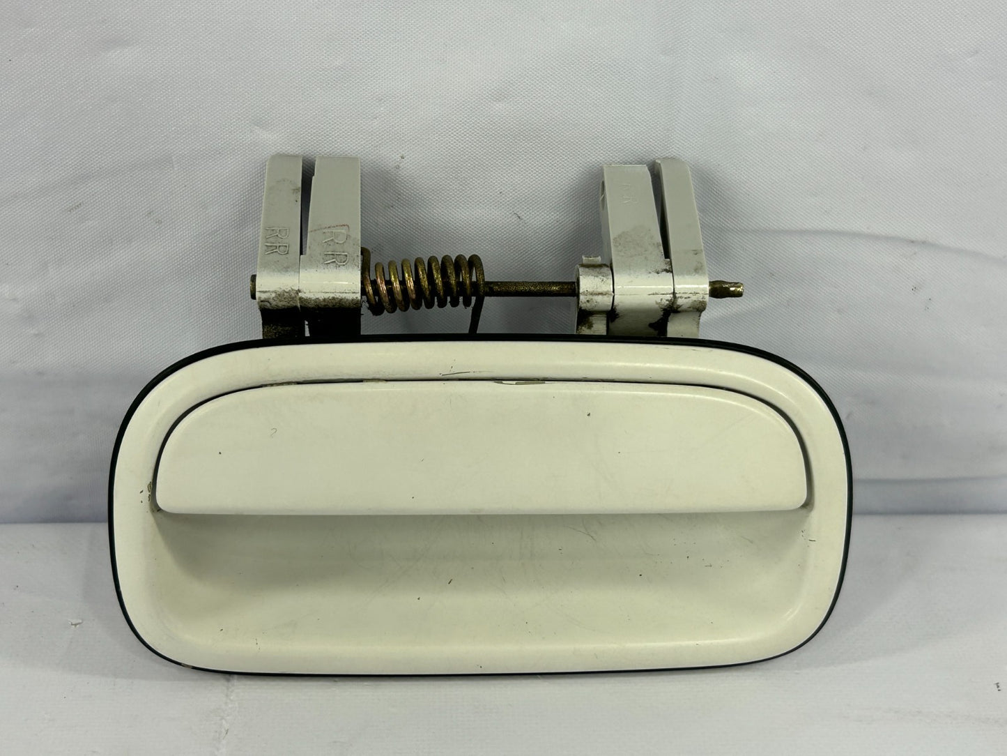 2000-2006 Toyota Tundra Rear Right Exterior Door Handle 056 White 69230-34010-A0