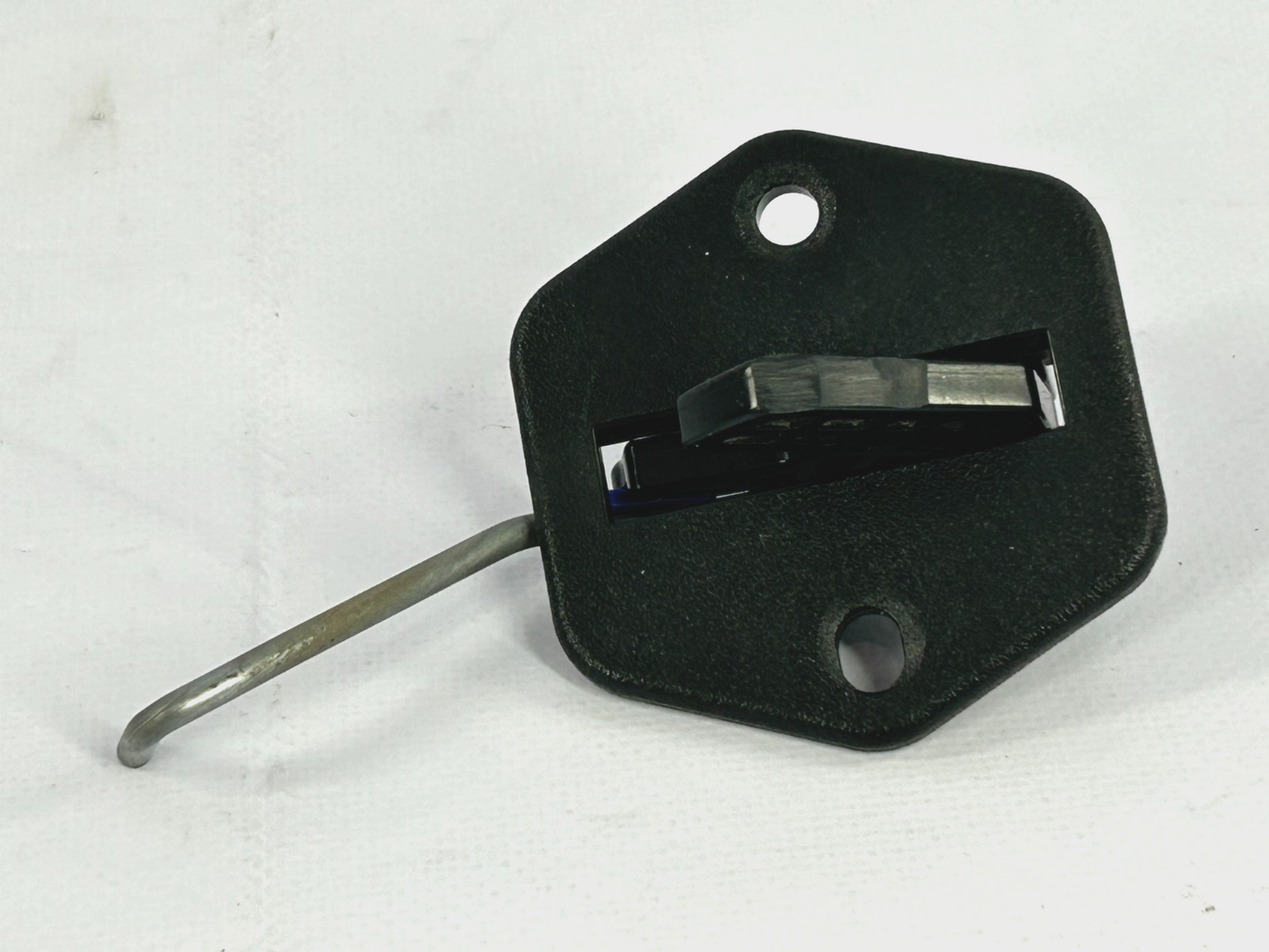 2000-2006 Toyota Tundra Left Door Latch Lock Lever Operating Rod OEM 69780-0C010