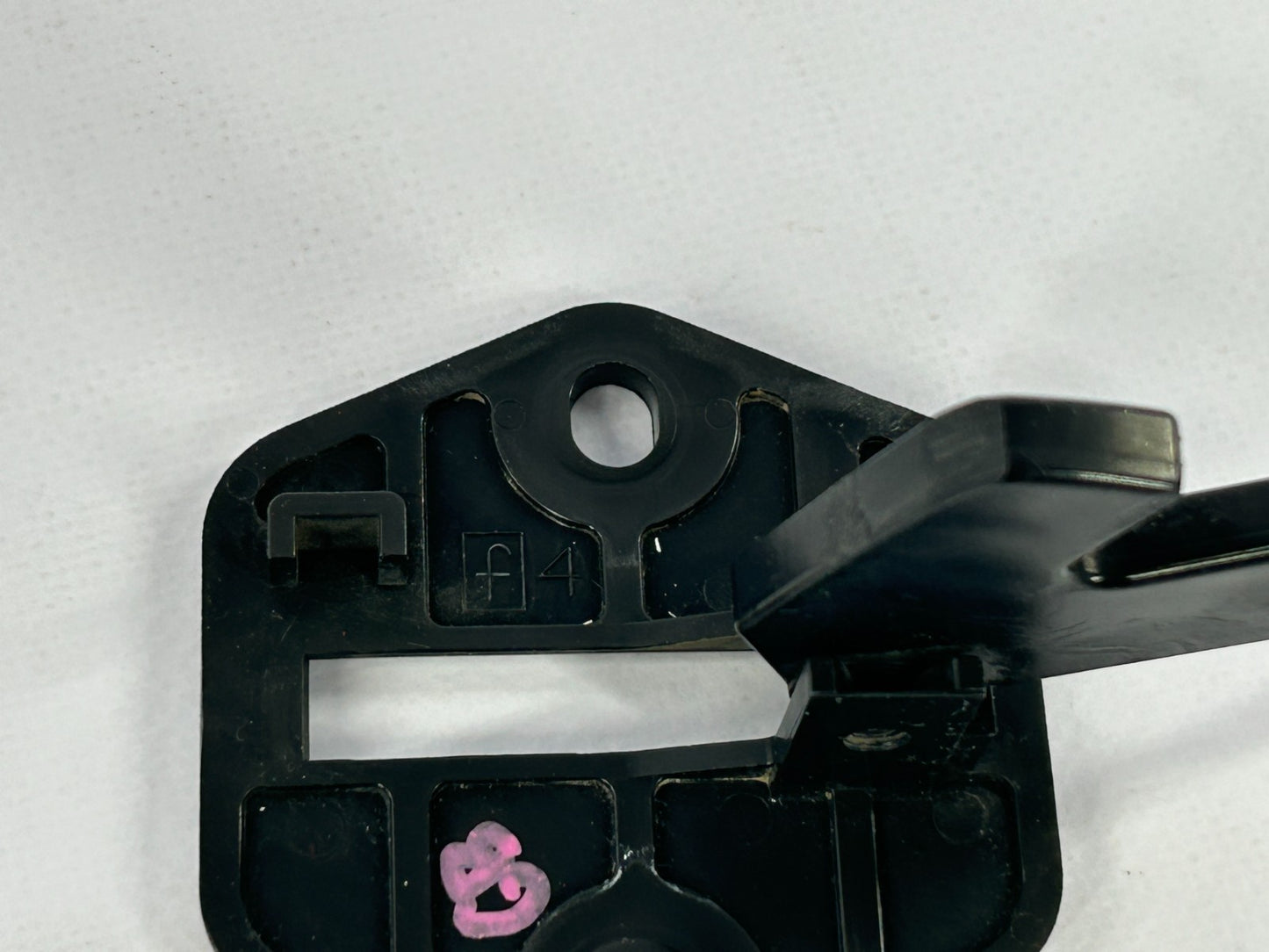 2000-2006 Toyota Tundra Left Door Latch Lock Lever Operating Rod OEM 69780-0C010
