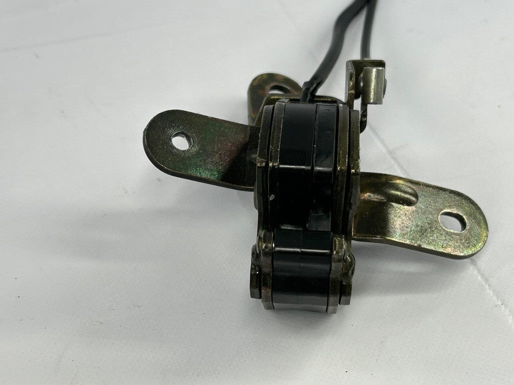 2000-2006 Toyota Tundra Access Cab Rear Right Upper Bottom Door Lock Latch OEM