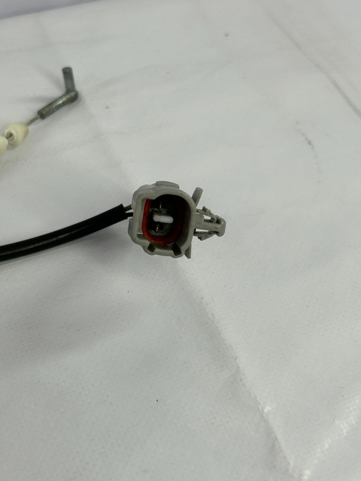 2000-2006 Toyota Tundra Rear Left Lower Door Lock Latch Actuator OEM 69390-34010
