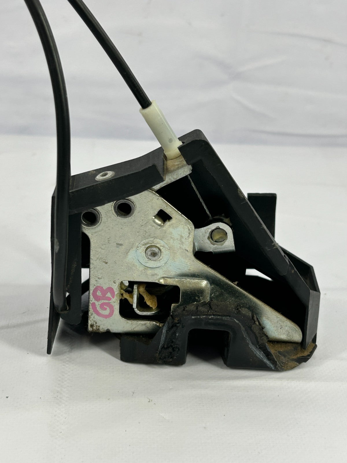 2000-2006 Toyota Tundra Rear Left Lower Door Lock Latch Actuator OEM 69390-34010