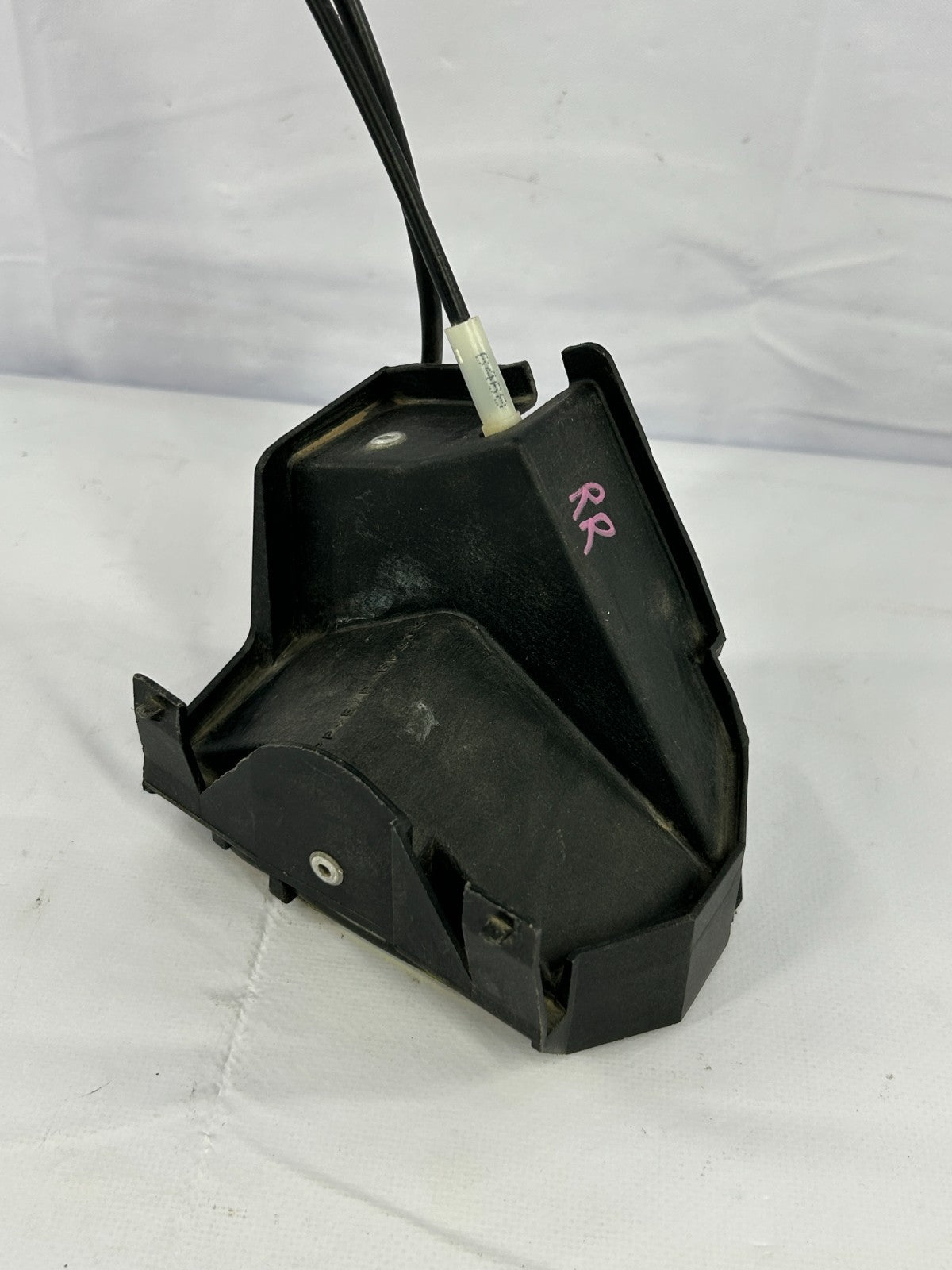 00-06 Toyota Tundra Rear Right Lower Door Lock Latch Actuator OEM 69380-34010