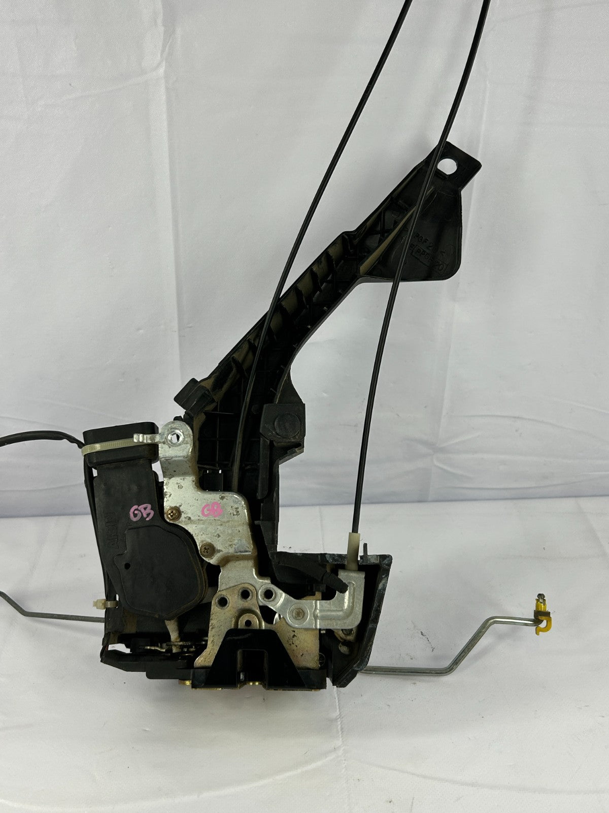 2000-2006 Toyota Tundra Front Right Door Lock Latch Actuator OEM 69030-0C010