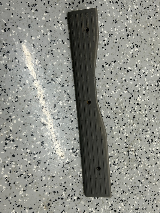 00-06 Toyota Tundra Rear Right Door Sill Scuff Plate Gray Trim 67925-0C010-B1