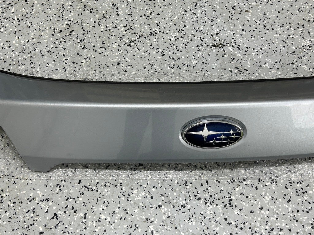2015-2019 Subaru Outback Trunk Hatch Trim Finish Panel Garnish Silver G1U OEM