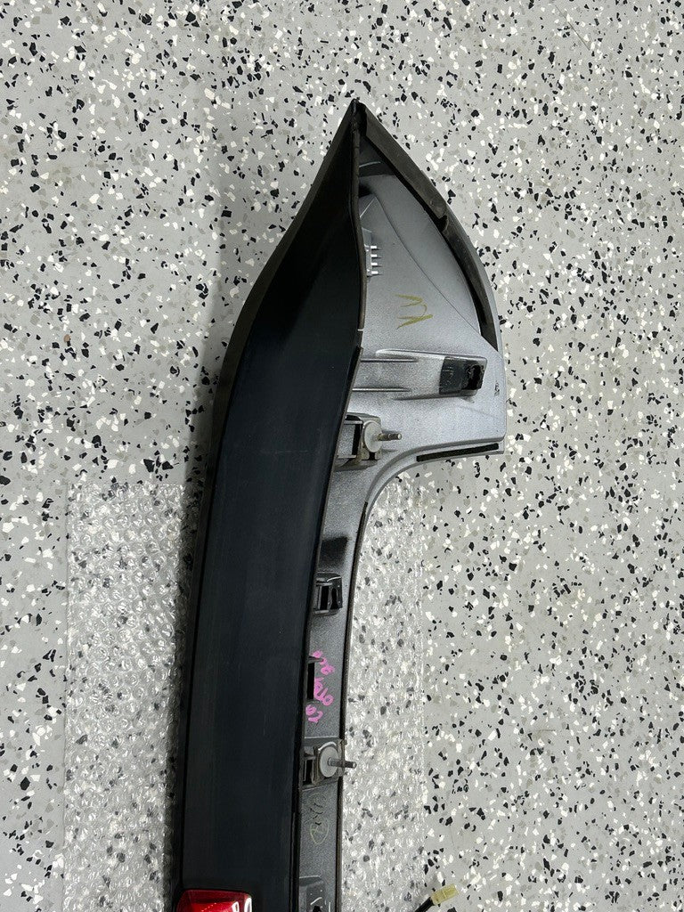 2015-2019 Subaru Outback Wagon Rear Upper Spoiler Silver 1GU OEM