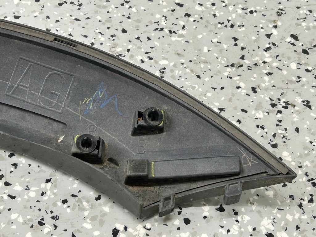 2005-2009 Subaru Outback Front Left Wheel Arch Molding Fender Flare 61K Trim OEM