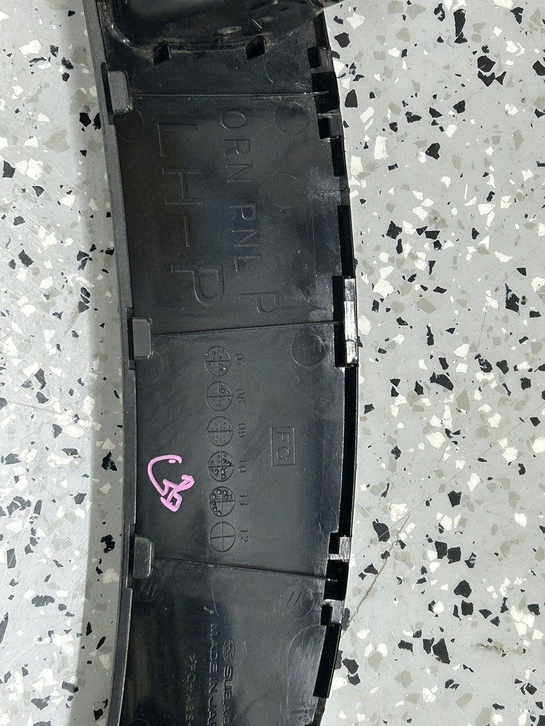 2009-2010 Subaru Forester Front Dash A/C AC Climate Control Bezel and Vent Gray