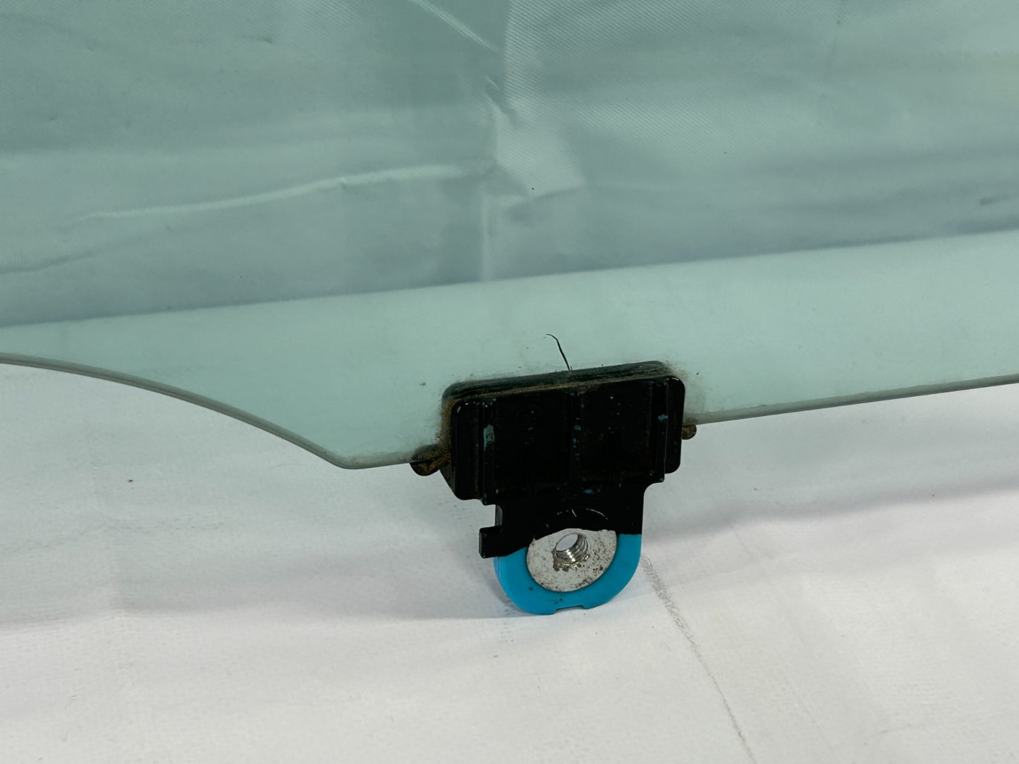 2015 Mitsubishi Outlander Sport Front Right Passenger Door Window Glass OEM