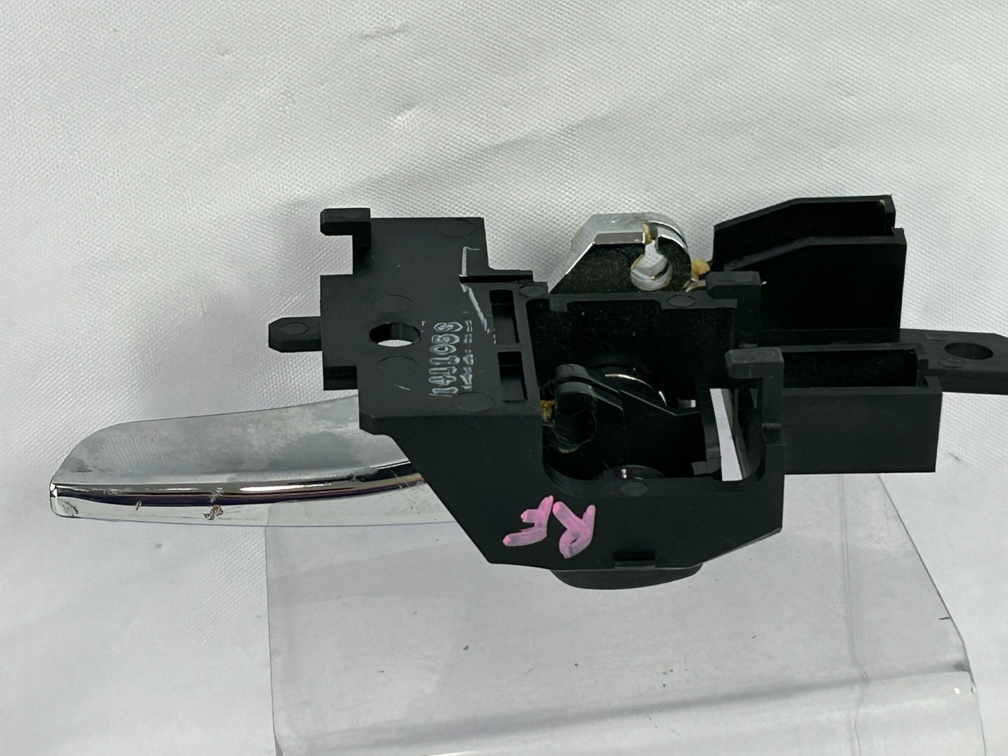 11-25 Mitsubishi Outlander Sport Front Right Interior Door Handle OEM 5716A480XB