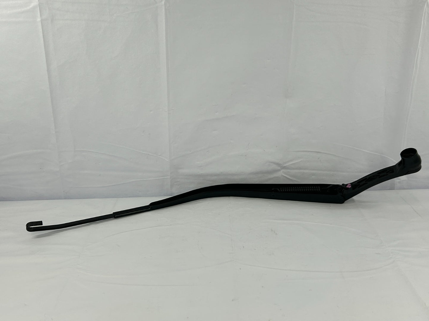 11-25 Mitsubishi Outlander Sport Windshield Front Right Wiper Arm OEM 8250A172