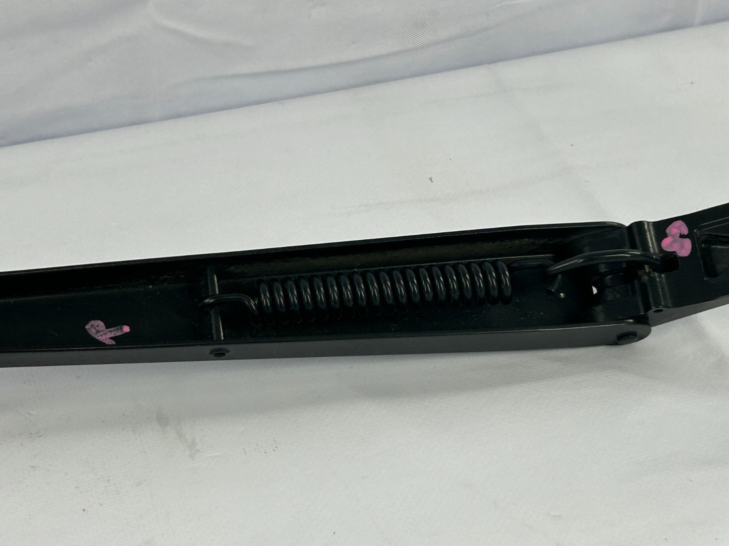 11-25 Mitsubishi Outlander Sport Windshield Front Right Wiper Arm OEM 8250A172