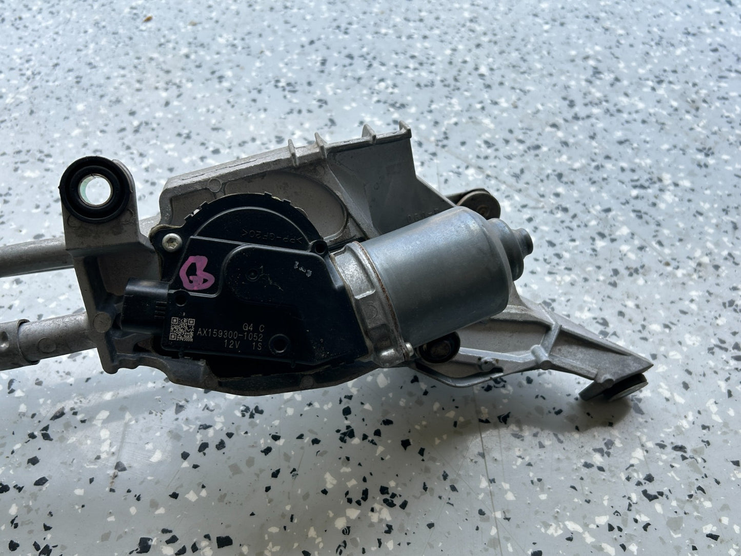 11-25 Mitsubishi Outlander Sport Windshield Wiper Motor & Linkage OEM 8251A058