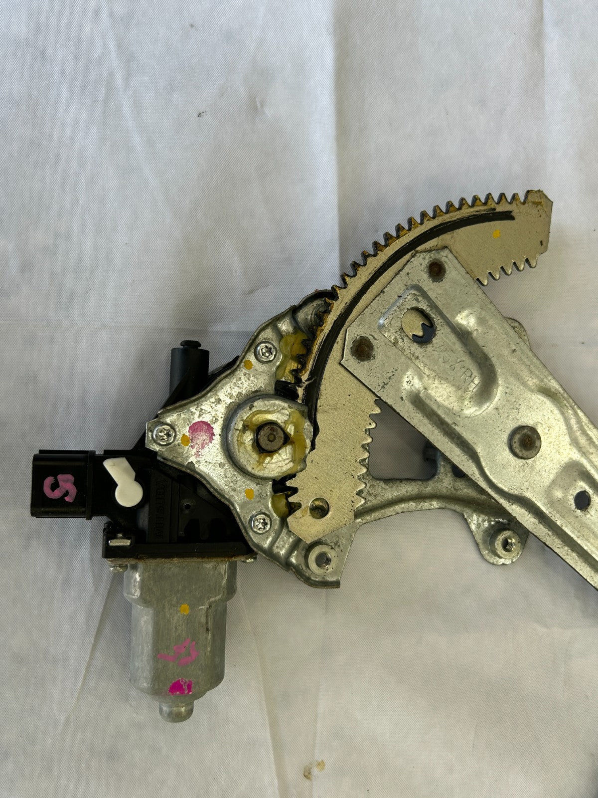 11-25 Mitsubishi Outlander Sport Front Right Door Window Regulator & Motor OEM