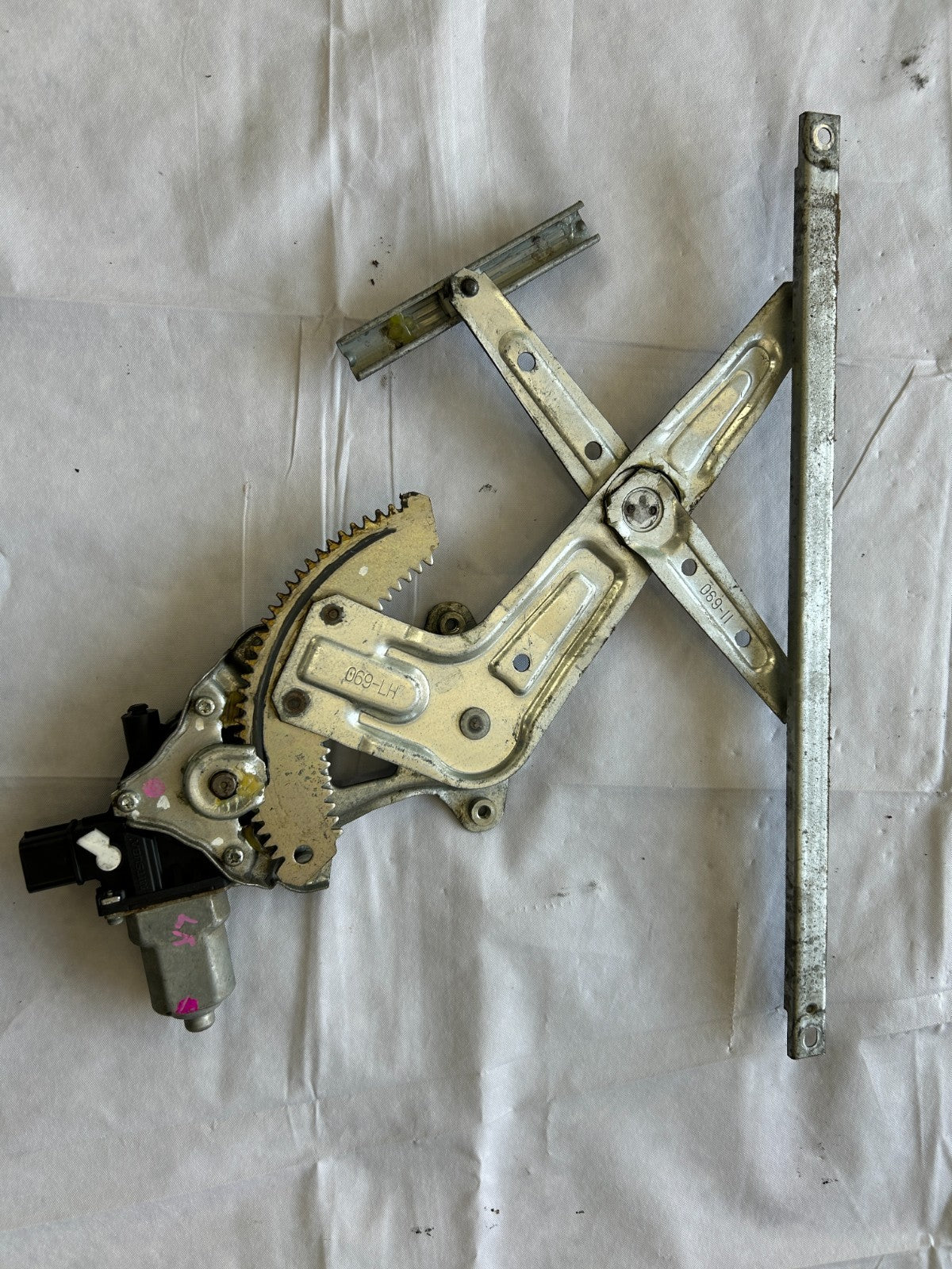 2011-2025 Mitsubishi Outlander Sport Rear Left Door Window Regulator & Motor OEM