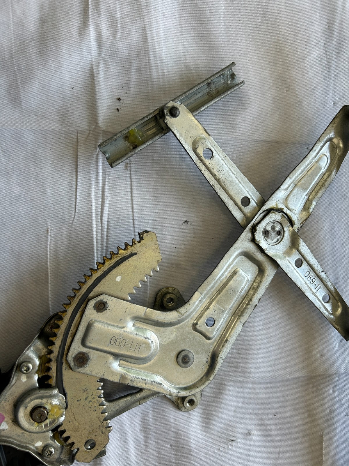 2011-2025 Mitsubishi Outlander Sport Rear Left Door Window Regulator & Motor OEM