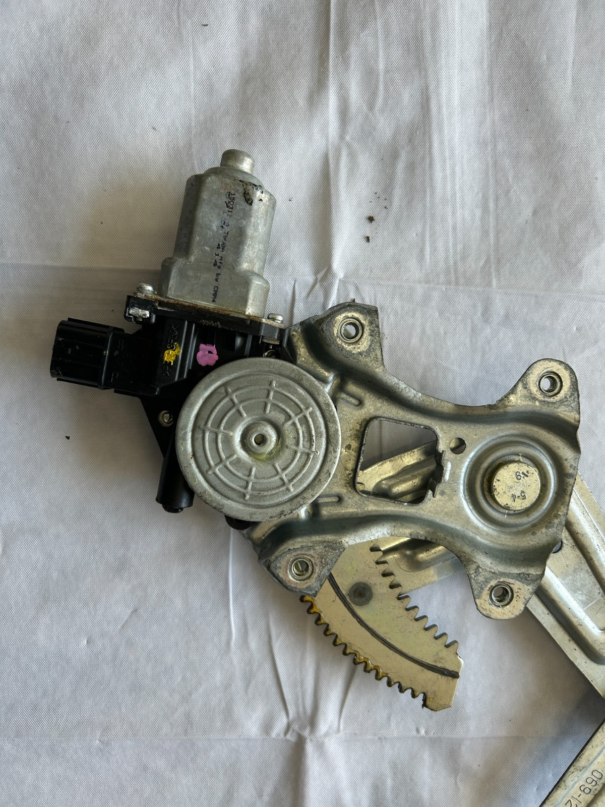 2011-2025 Mitsubishi Outlander Sport Rear Left Door Window Regulator & Motor OEM