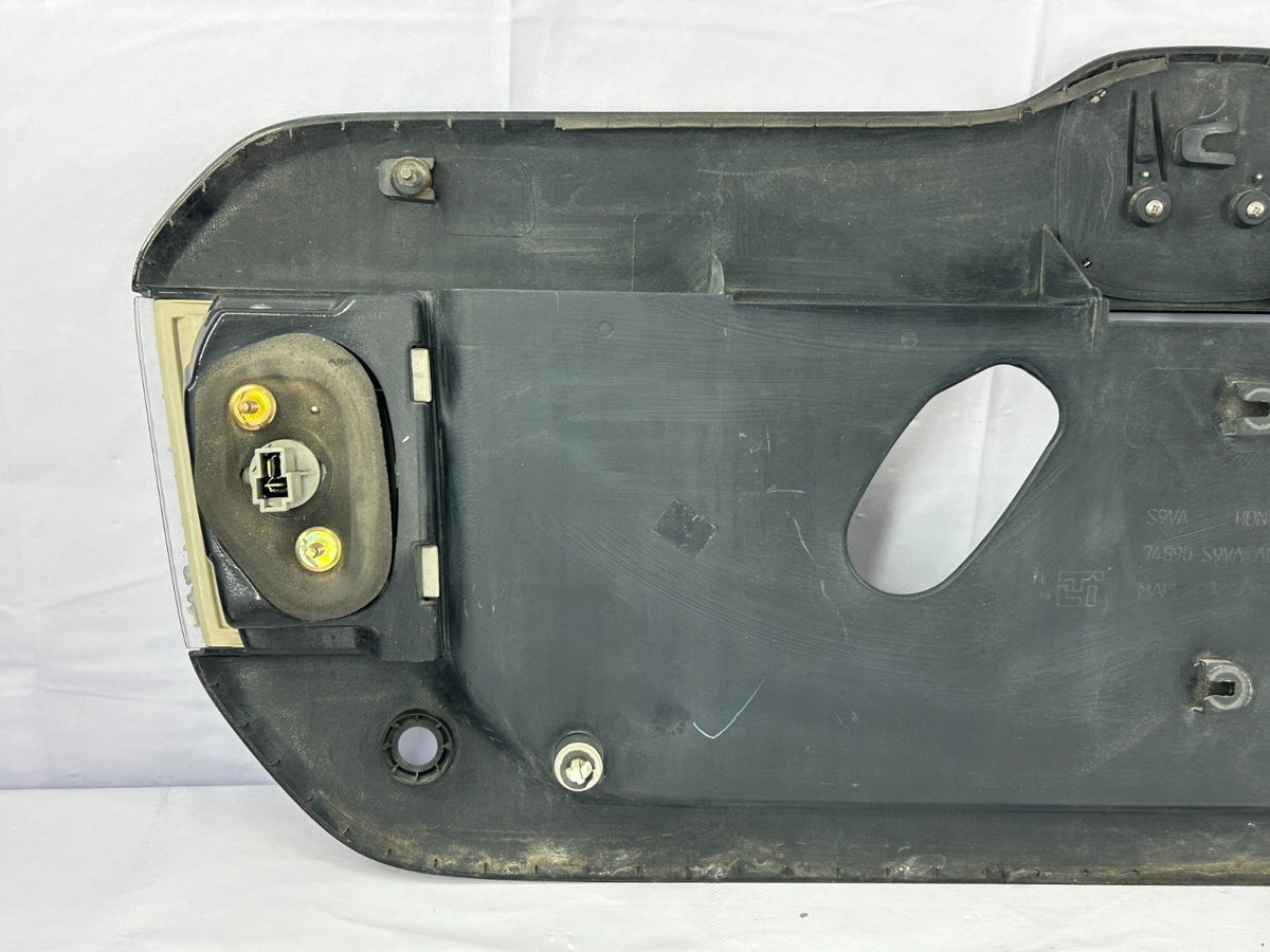 03-05 Honda Pilot License Plate Rear Panel Trim Molding OEM 74890-S9VA-A000