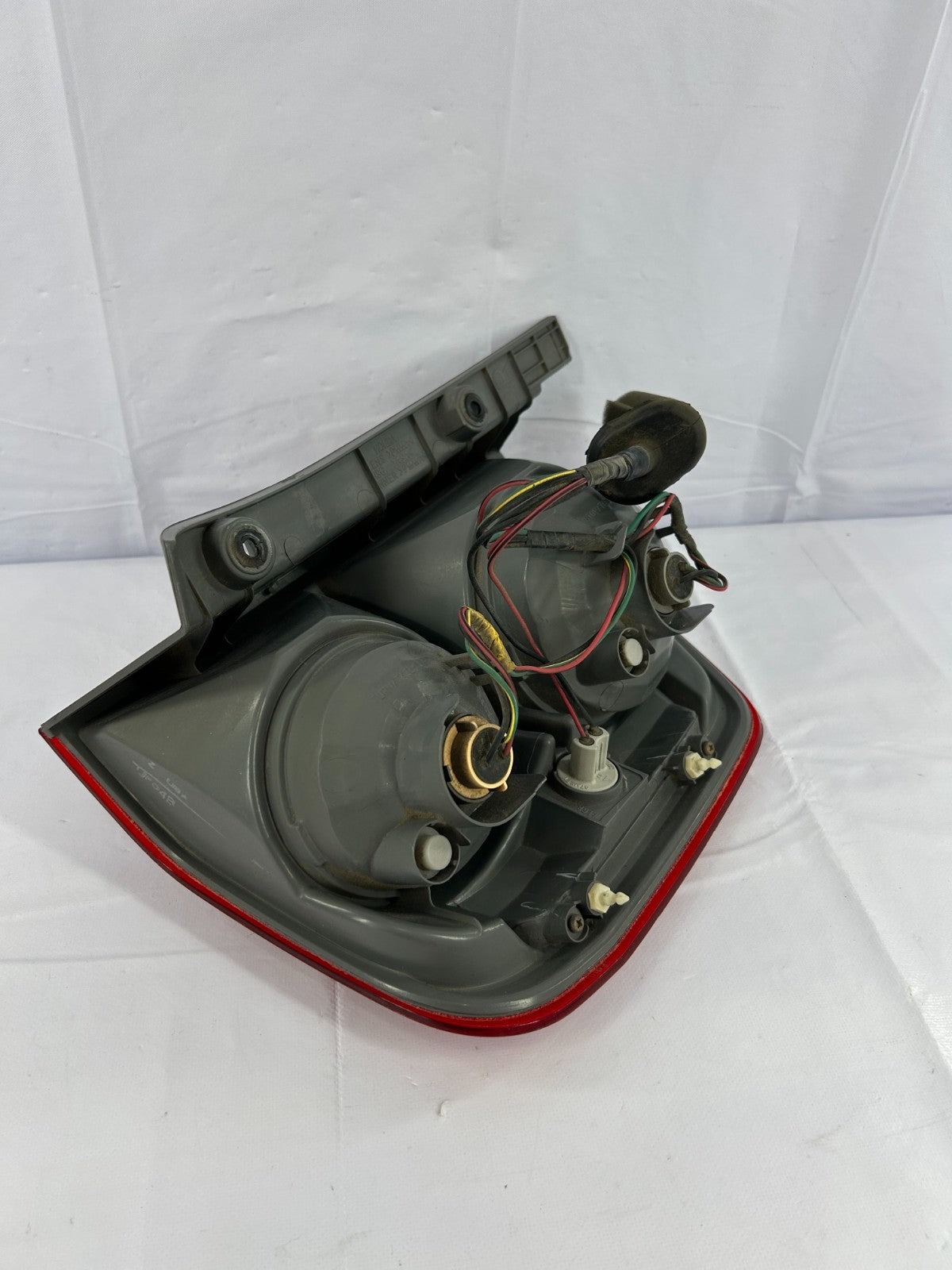 03-05 Honda Pilot Rear Right Passenger Side Tail Light Lamp OEM 33501-S9V-A02