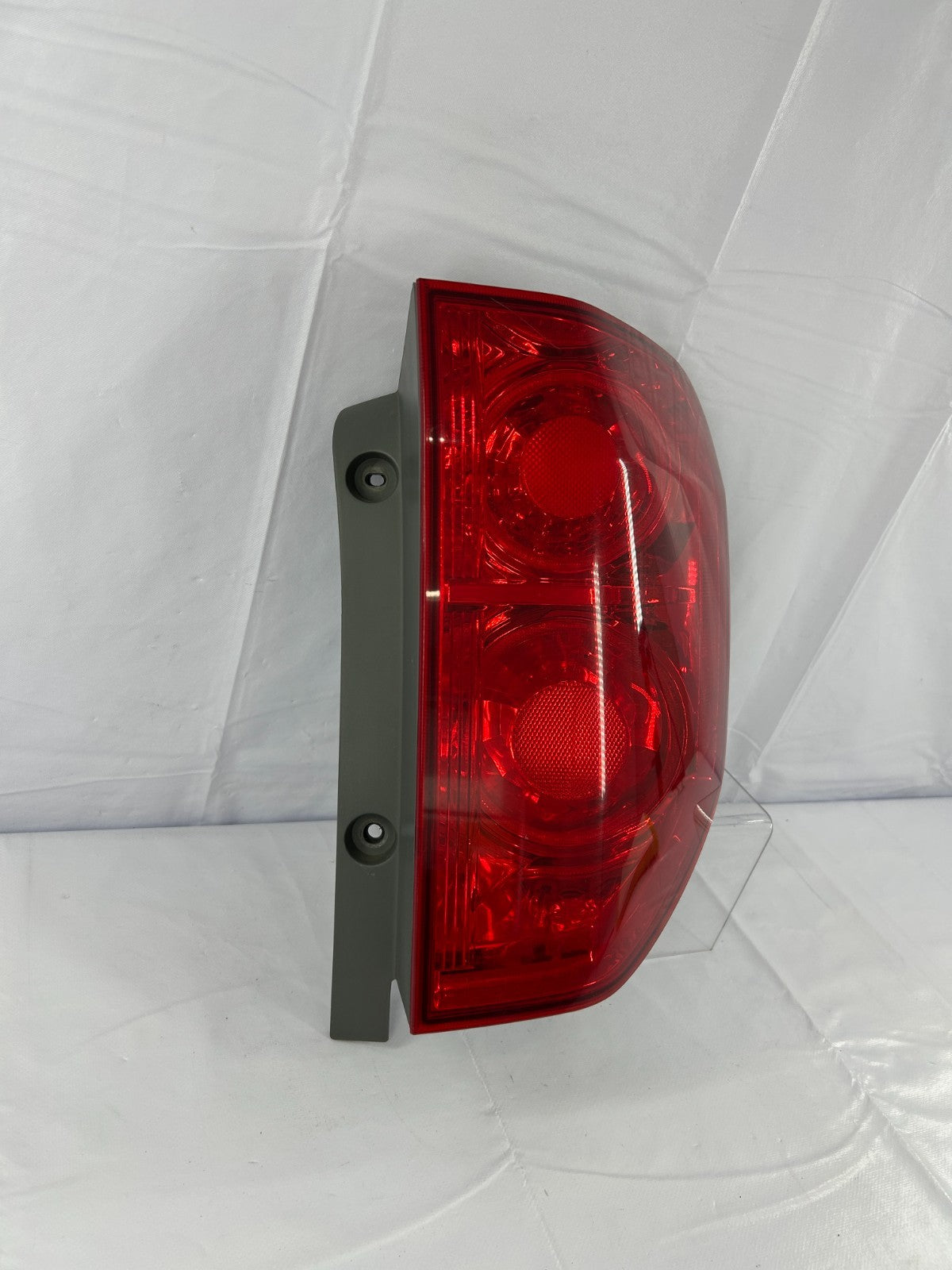 03-05 Honda Pilot Rear Right Passenger Side Tail Light Lamp OEM 33501-S9V-A02