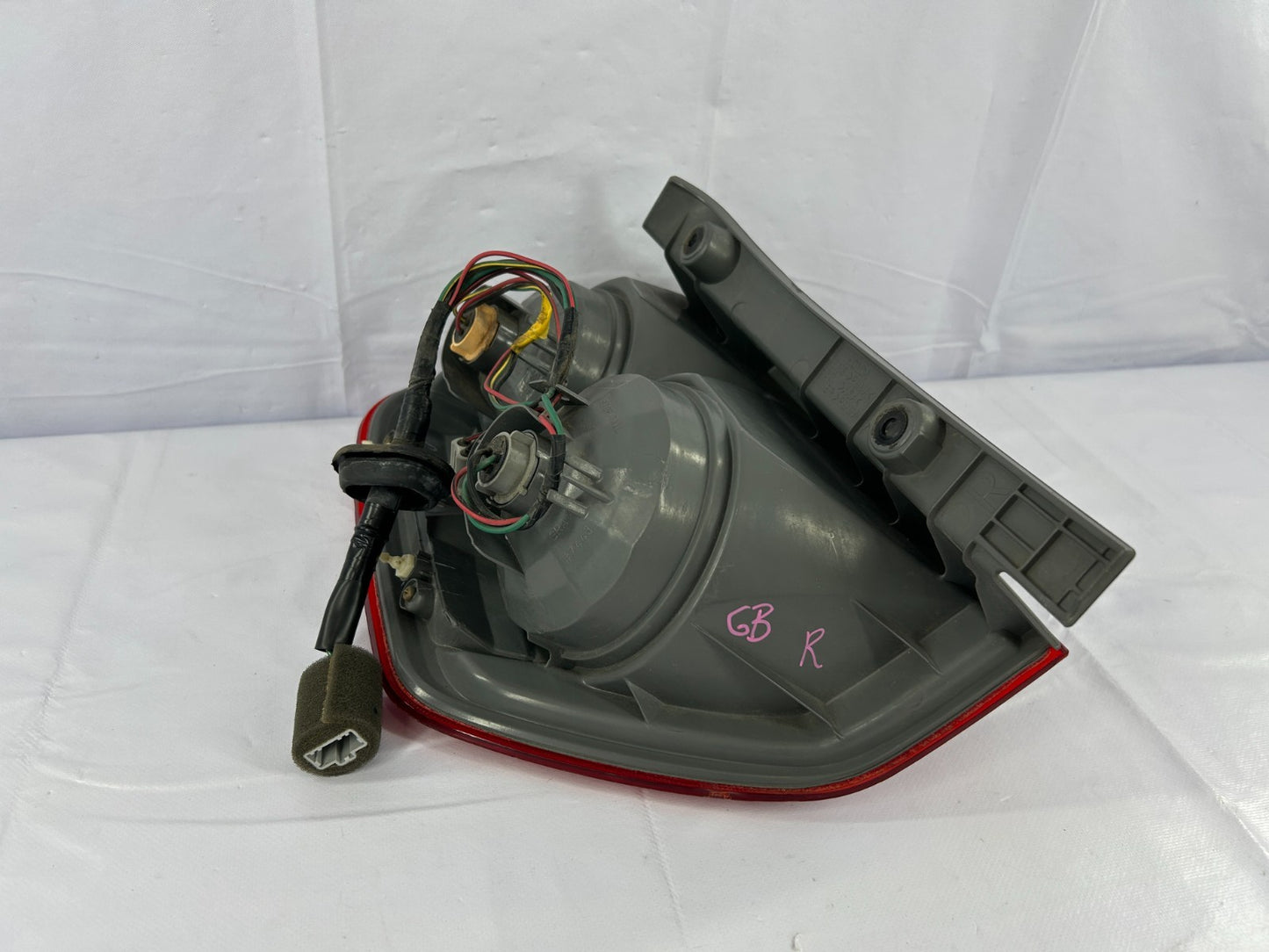 03-05 Honda Pilot Rear Right Passenger Side Tail Light Lamp OEM 33501-S9V-A02