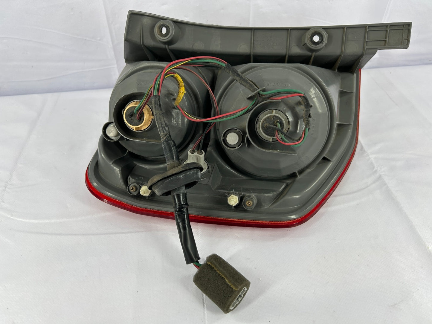 03-05 Honda Pilot Rear Right Passenger Side Tail Light Lamp OEM 33501-S9V-A02