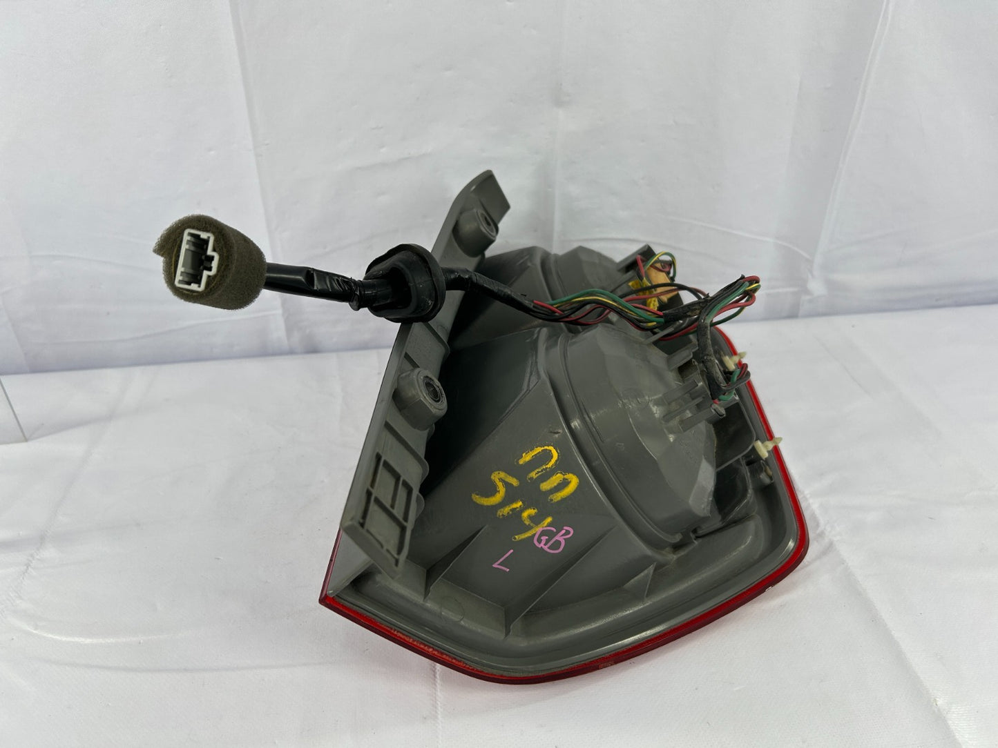 2003-2005 Honda Pilot Rear Left Driver Side Tail Light Lamp OEM 33551-S9V-A02