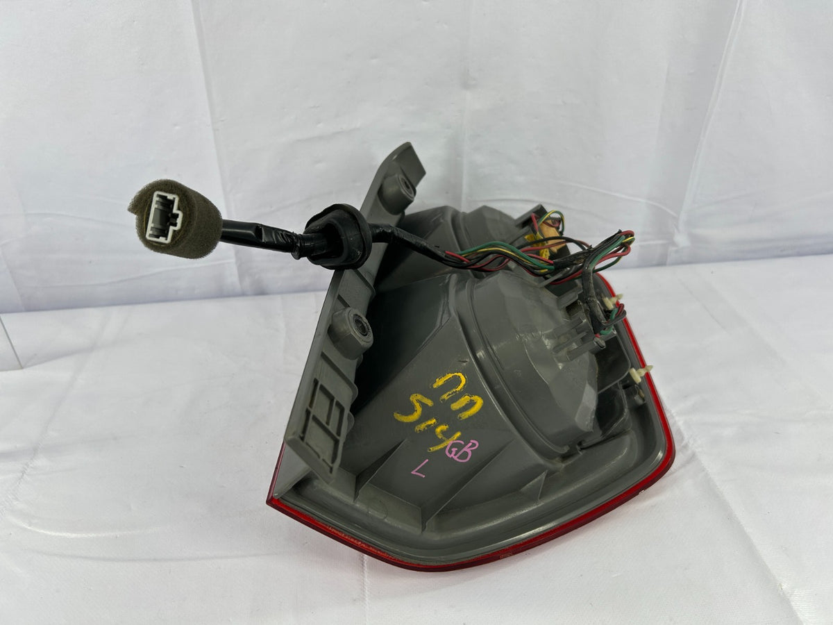 2003-2005 Honda Pilot Rear Left Driver Side Tail Light Lamp OEM 33551-S9V-A02