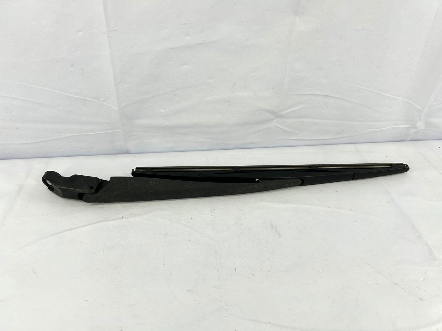 03-08 Honda Pilot Tailgate Trunk Windshield Glass Wiper Arm OEM 76740-S9V-A01