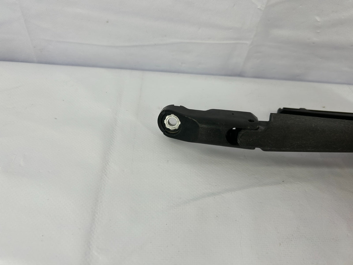 03-08 Honda Pilot Tailgate Trunk Windshield Glass Wiper Arm OEM 76740-S9V-A01