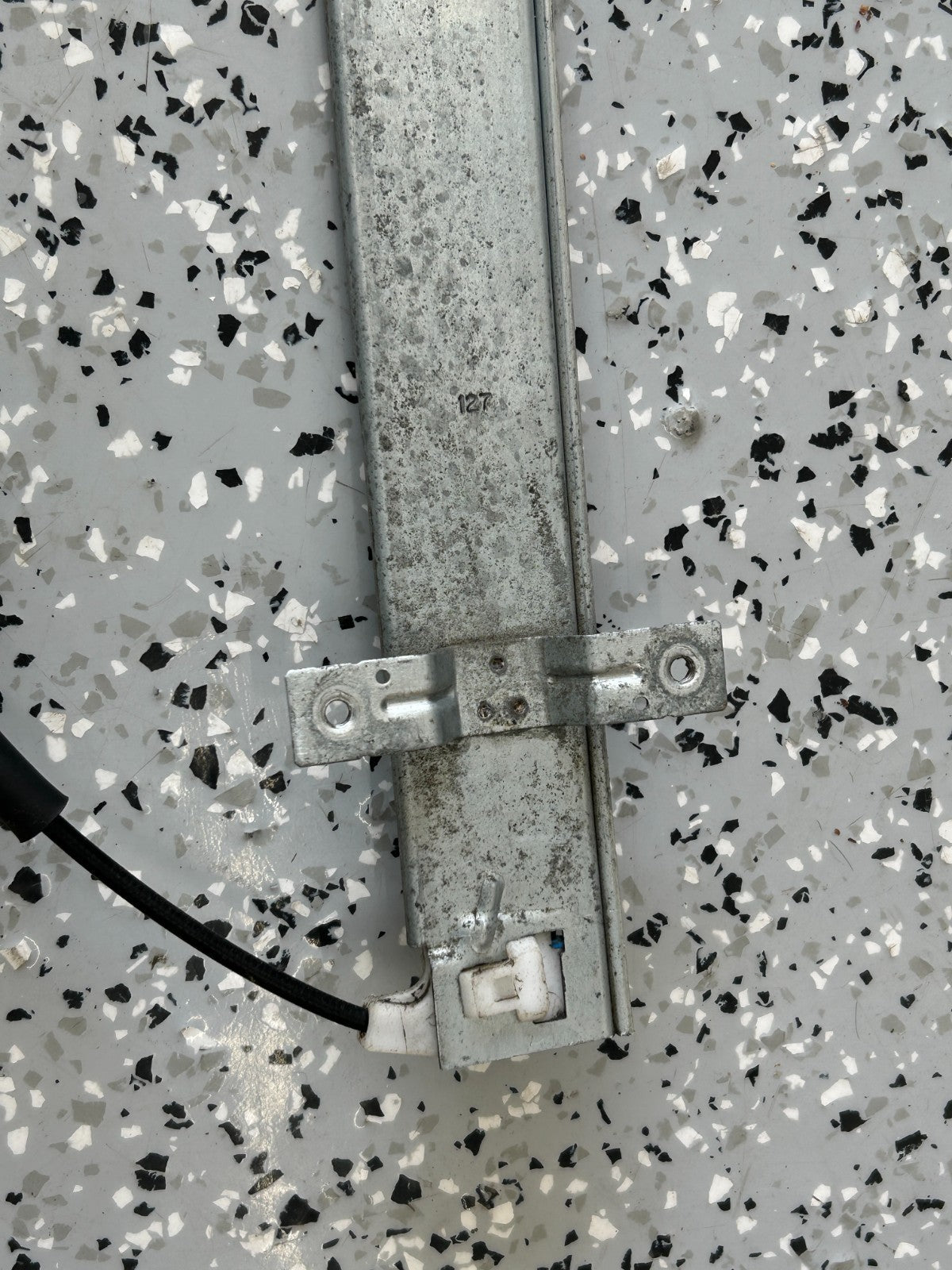 2003-2008 Honda Pilot Front Right Door Window Regulator & Motor 72210-S9V-A02