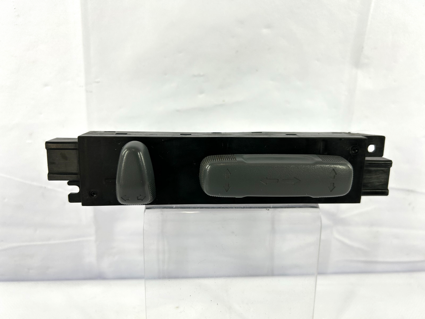 2003-2005 Honda Pilot Front Left Side Seat Adjustment Switch OEM 35955-S0X-A51ZF