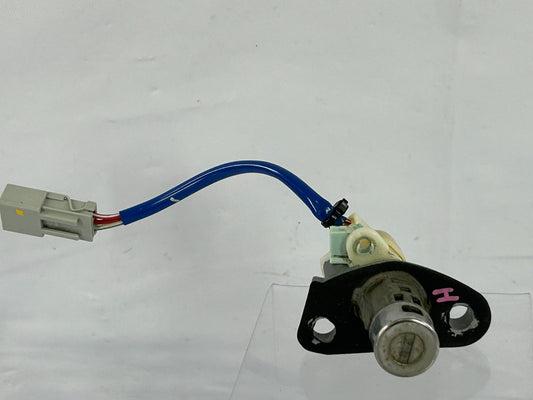 2003-2005 Honda Pilot Rear Tailgate Hatch Lock Cylinder NO KEY OEM 74861-S9V-A01