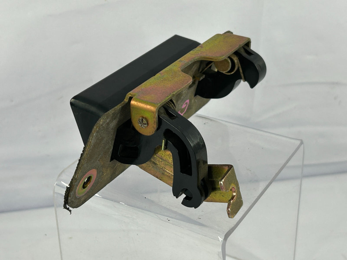 2003-2008 Honda Pilot Rear Back Liftgate Latch Handle Release OEM 74810-S9V-A01