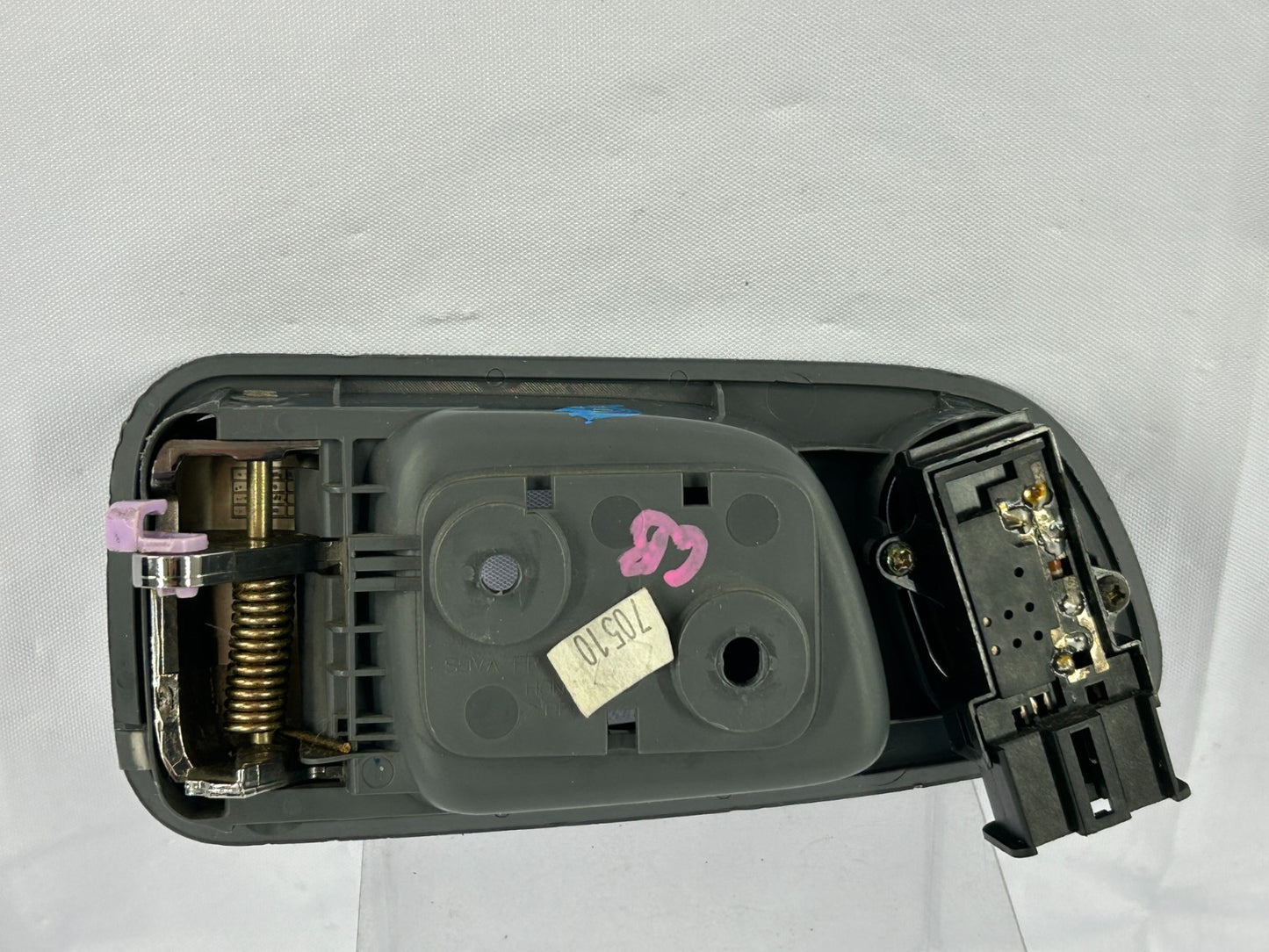 03-05 Honda Pilot Front Right Passenger Interior Door Handle OEM 72125-S9V-A01ZB