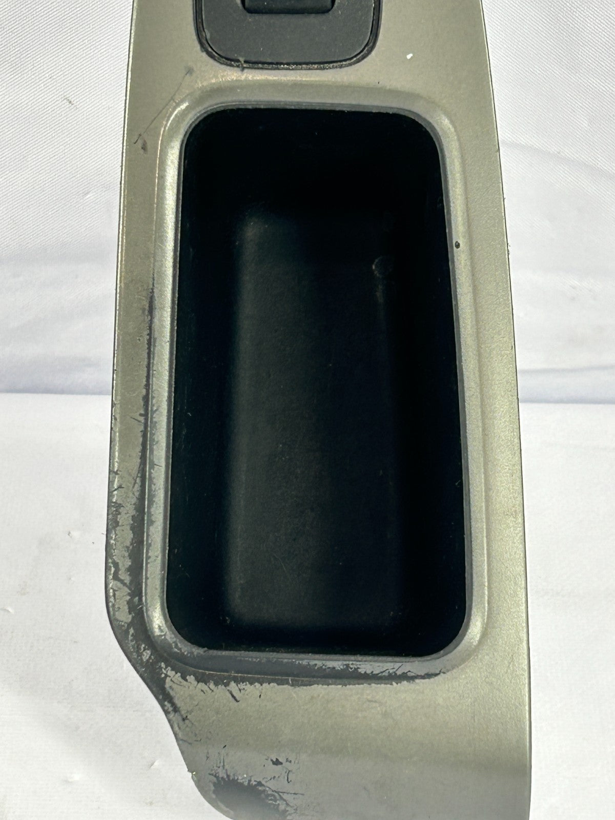 03-05 Honda Pilot Front Right Passenger Door Window Switch & Bezel Trim OEM