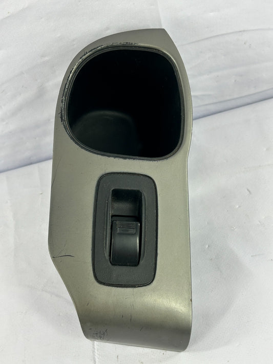 03-05 Honda Pilot Rear Right Passenger Door Window Switch W/ Bezel Trim OEM