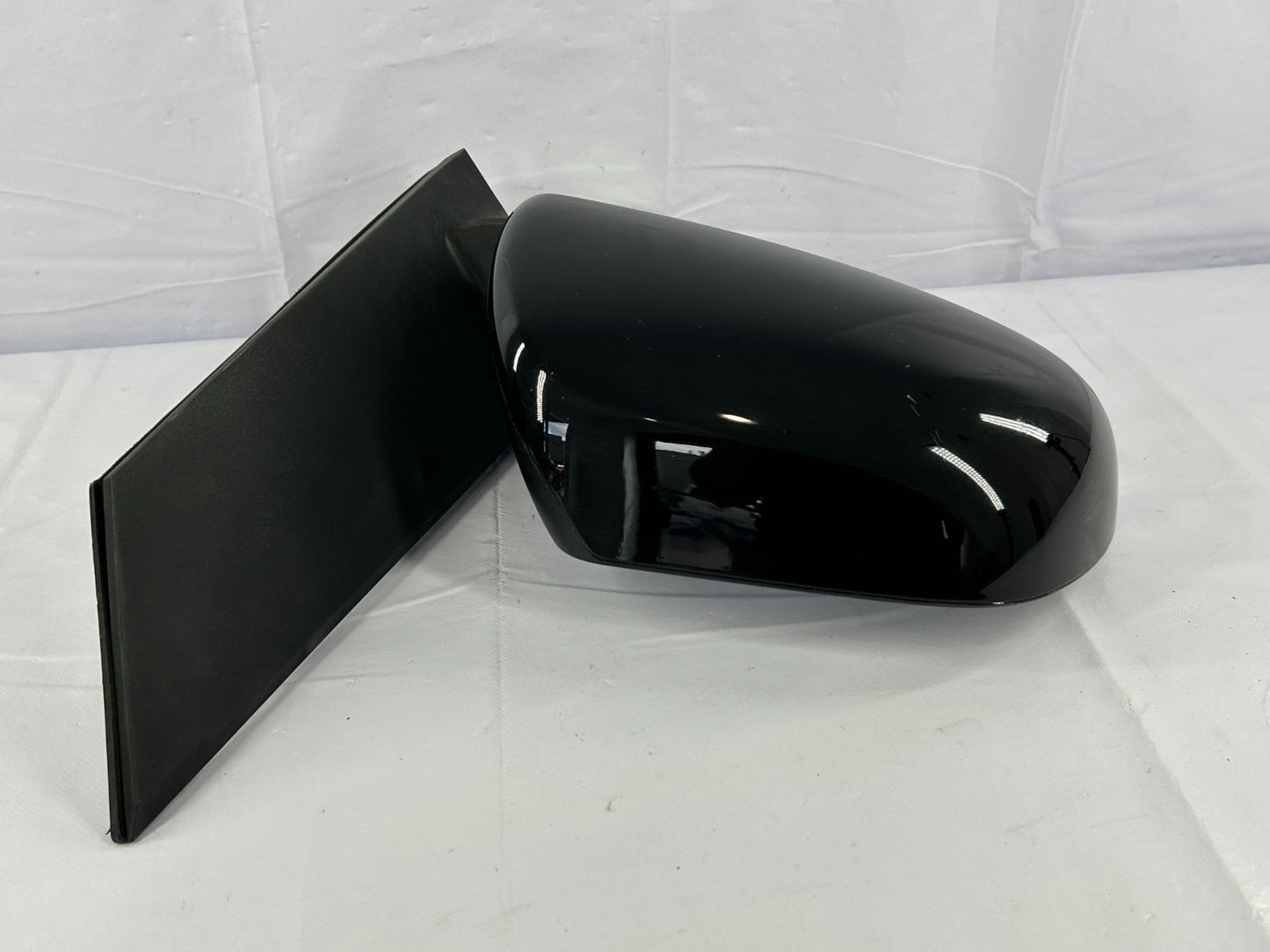 2011-2012 Toyota Sienna Front Right Side View Door Mirror OEM 87910-08090-C0