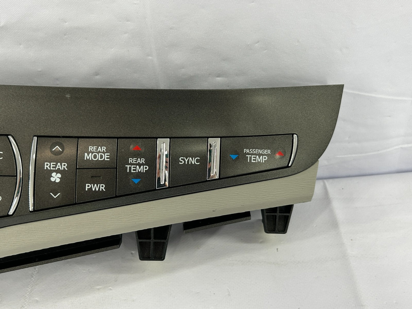 11-15 Toyota Sienna HVAC AC Heater Temperature Climate Control Panel 55900-08150