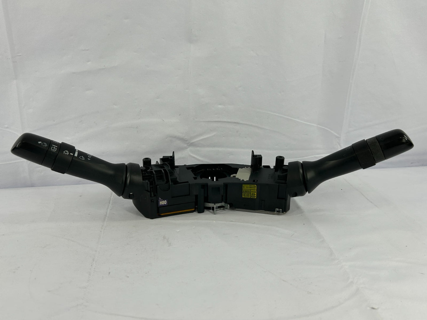 11-12 Toyota Sienna Steering Column Turn Signal & Headlight Switch 84140-08130