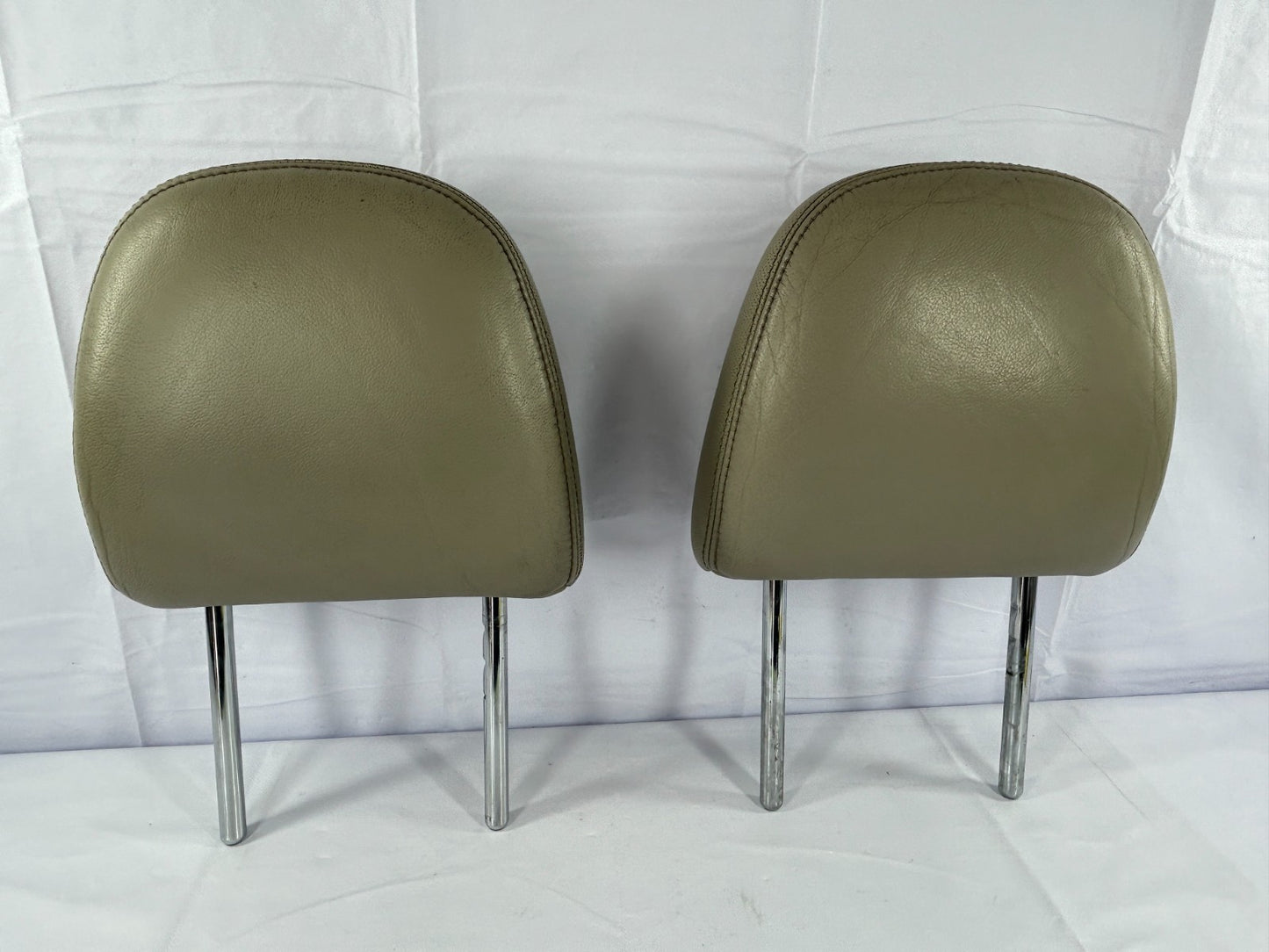 11-14 Toyota Sienna Front Left/Right Head Rest Headrest Set Leather Beige OEM