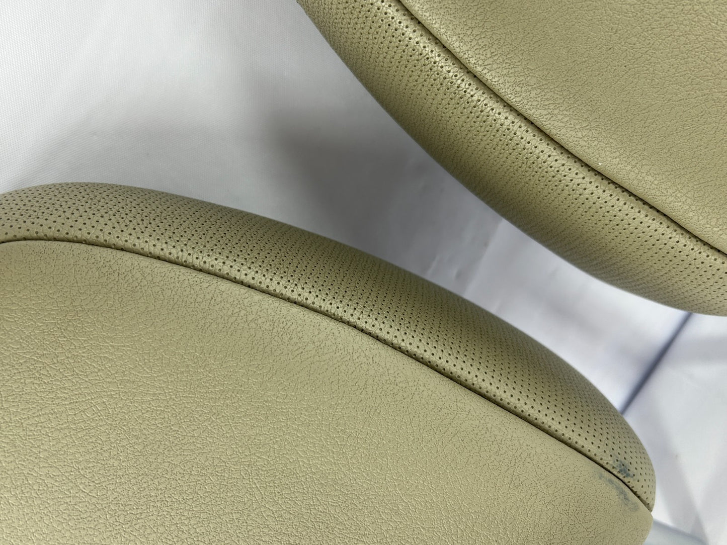 11-14 Toyota Sienna Front Left/Right Head Rest Headrest Set Leather Beige OEM