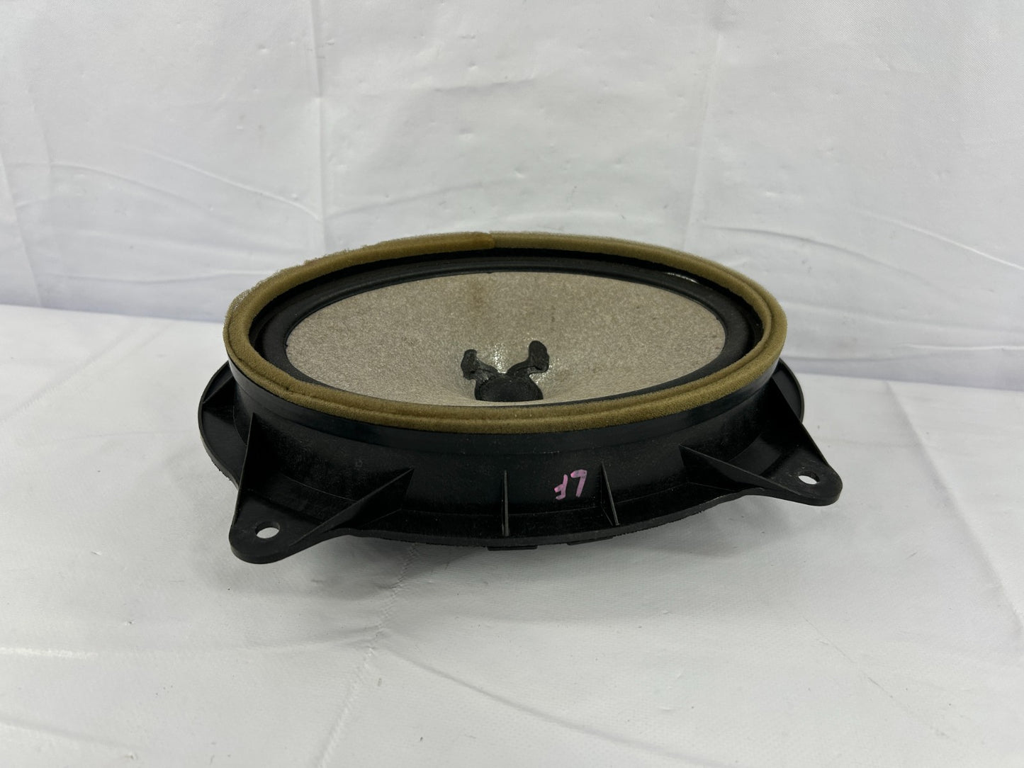 2011-2020 Toyota Sienna Left or Right Door Audio Sound Speaker OEM 86160AA420