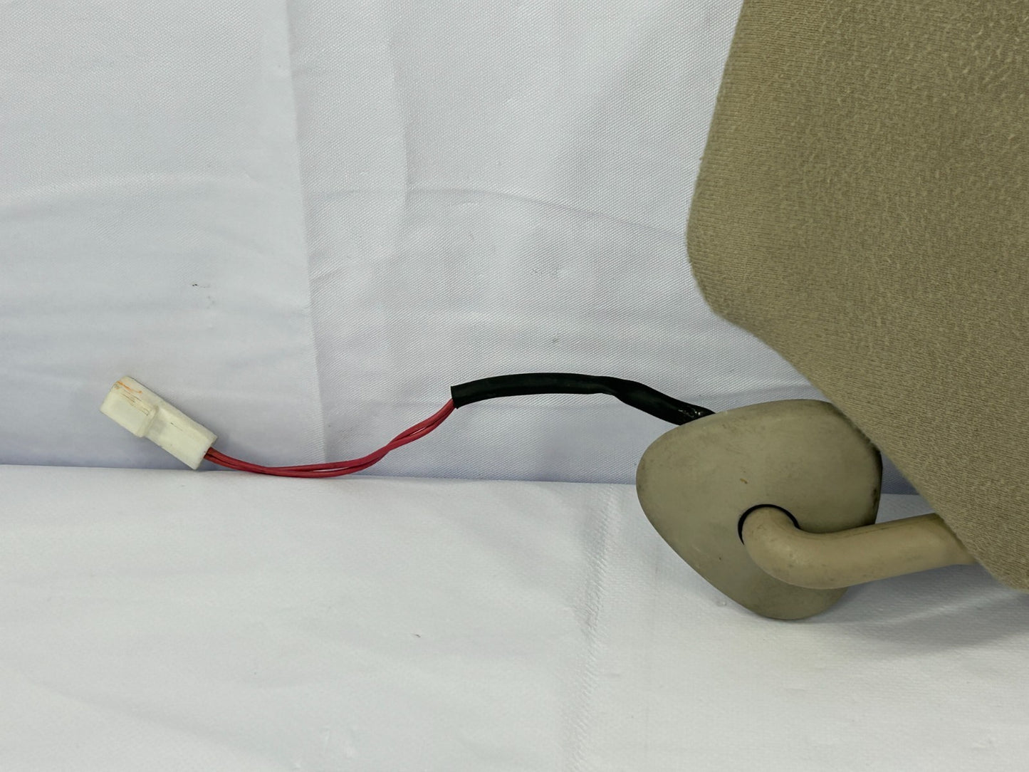 2011-2014 Toyota Sienna Front Left Sun Visor W/ Mirror Beige OEM 74320-08030-E0