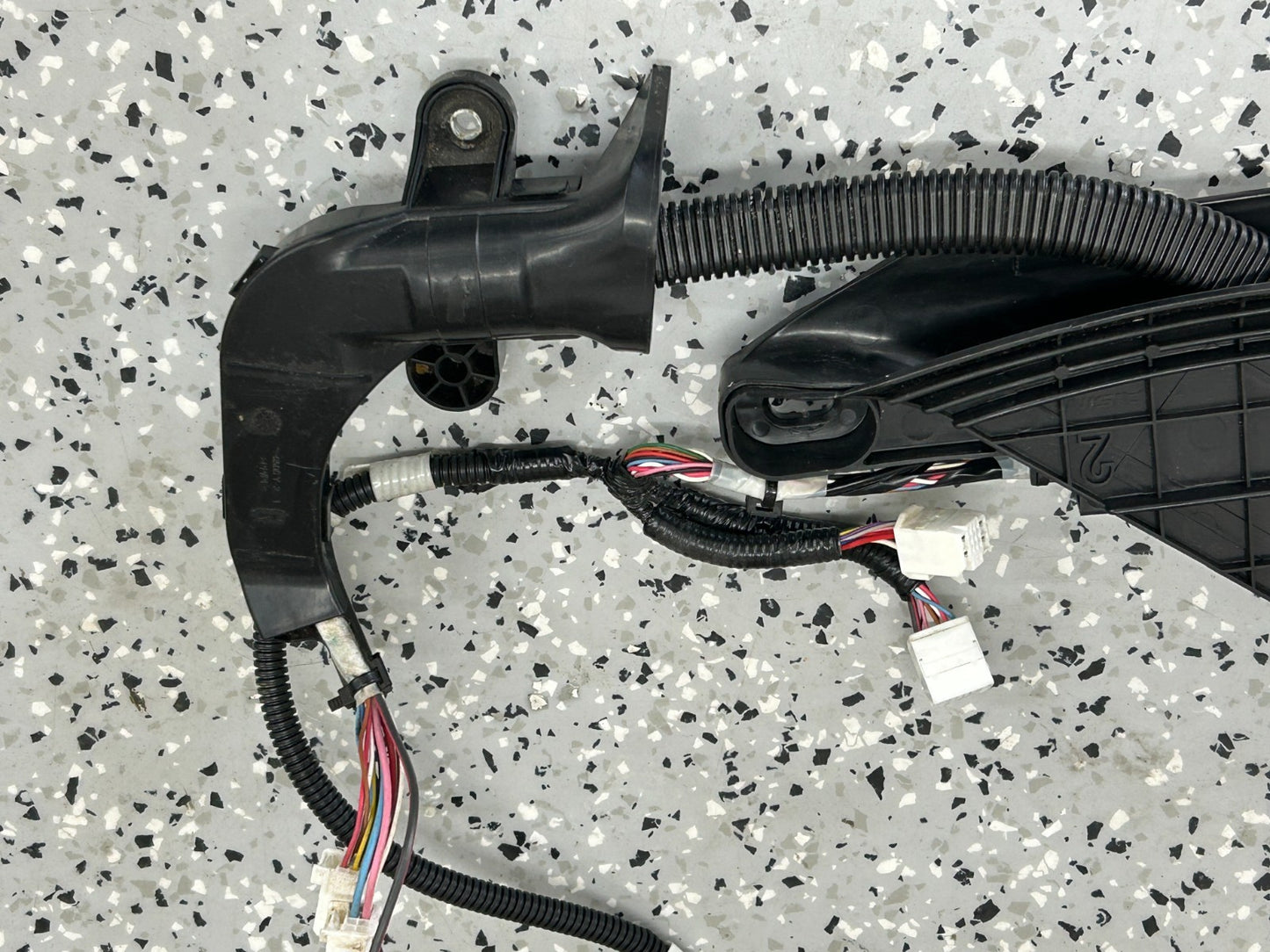 2011-2015 Toyota Sienna Rear Right Passenger Door Wiring Harness OEM 82053-08050