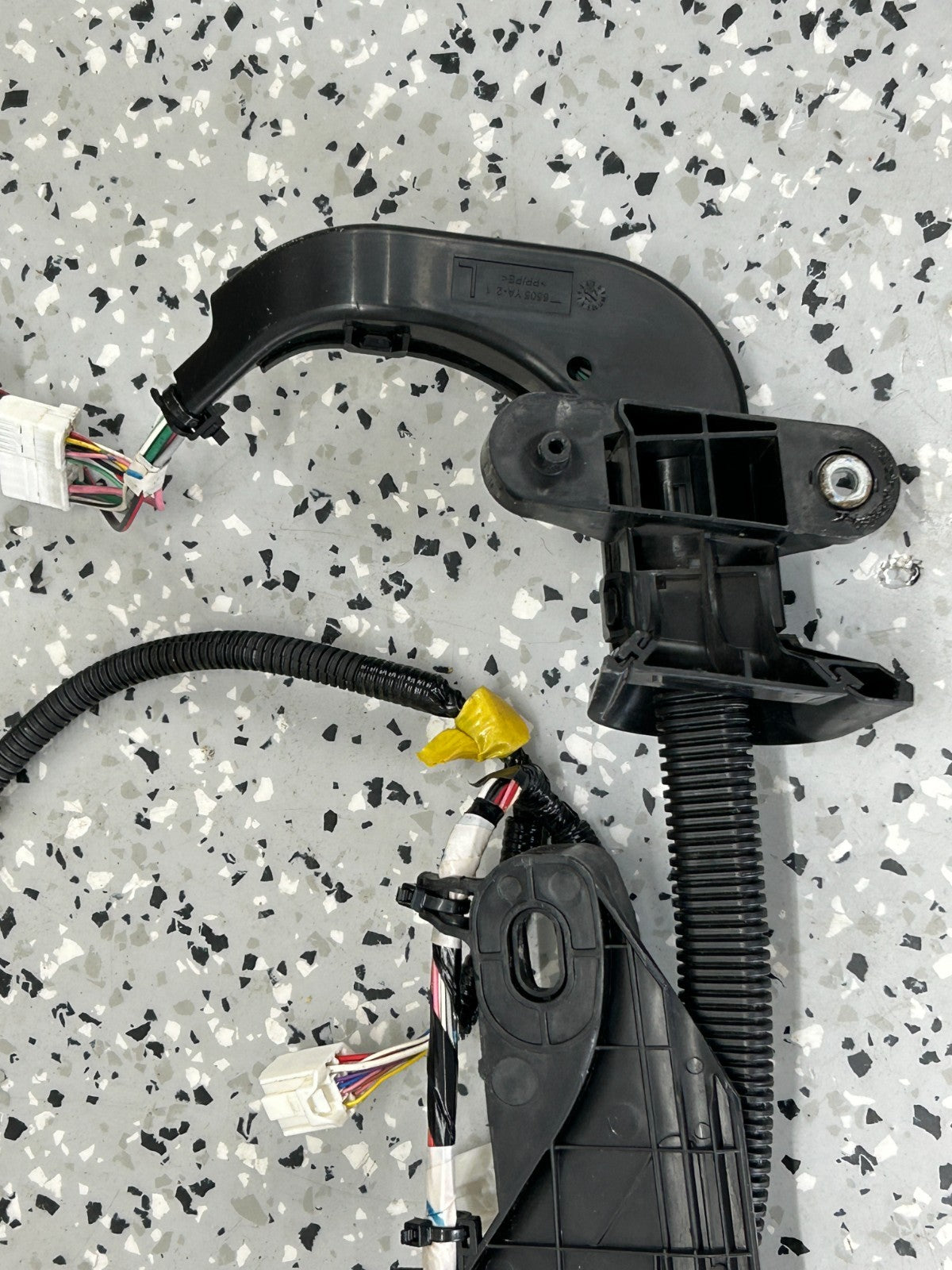 2011-2014 Toyota Sienna Rear Left Slide Door Wire Harness OEM 82054-08150