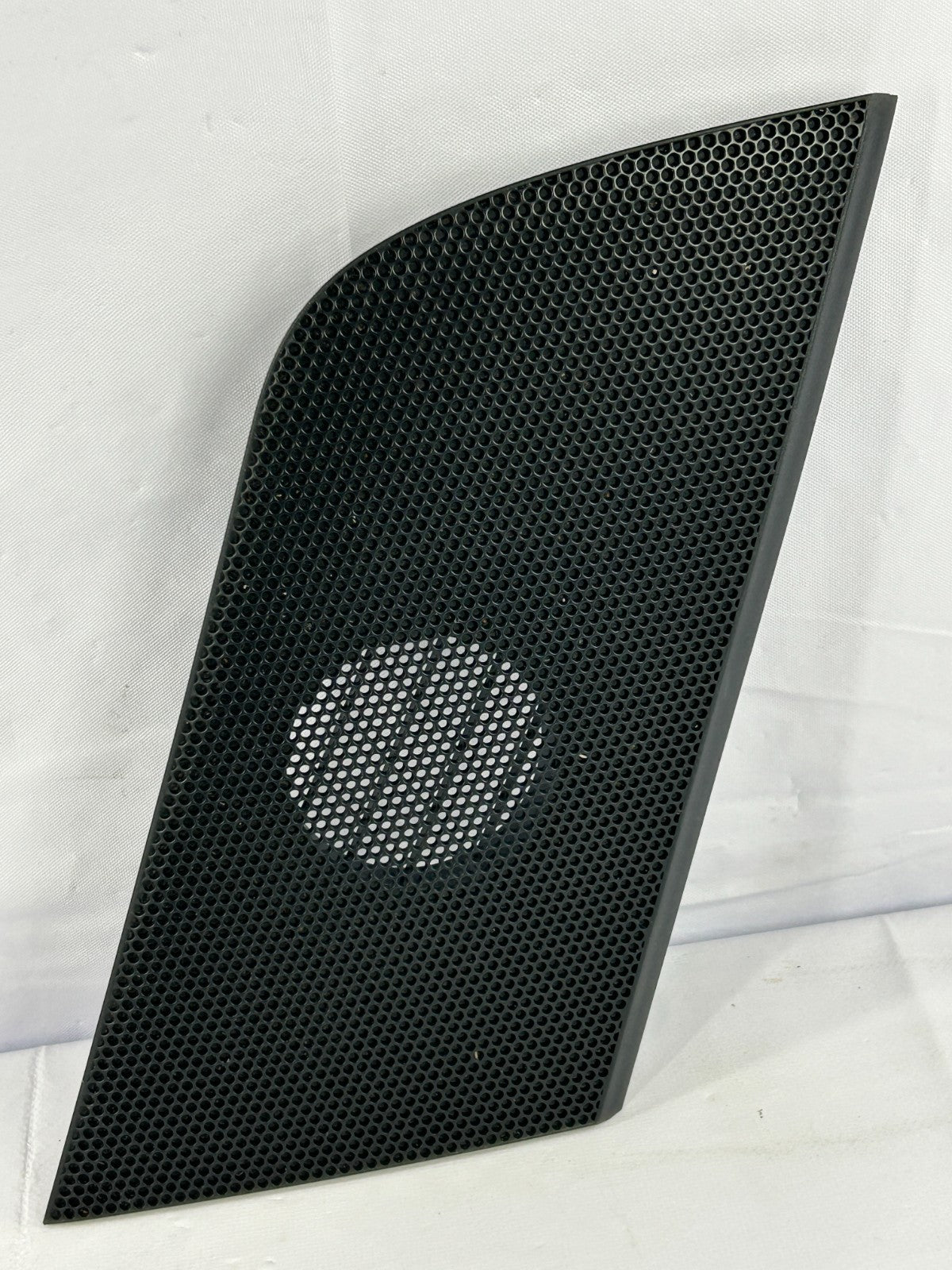 11-20 Toyota Sienna Right Passenger Side Speaker Cover Panel Trim 55473-08010-C0