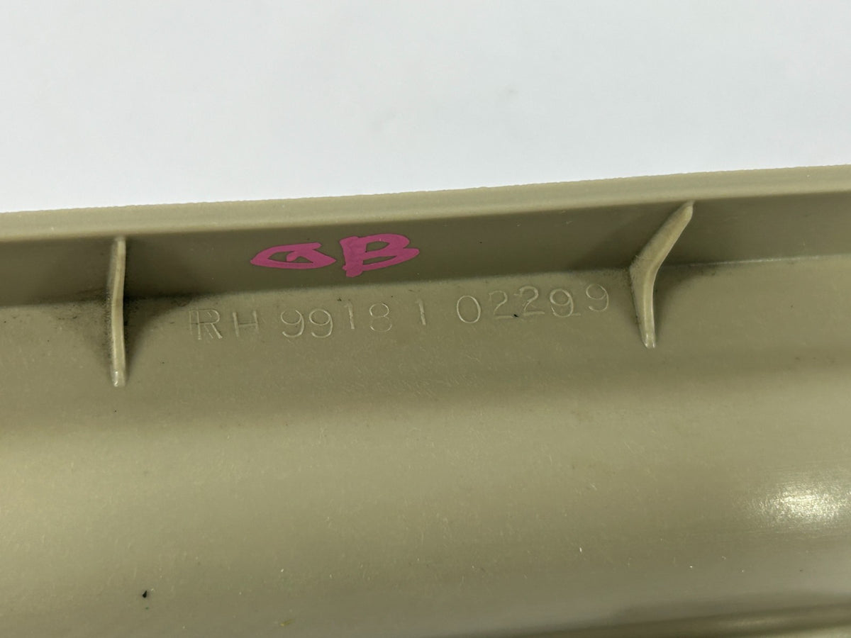 2011-2020 Toyota Sienna Rear Right Glass Curtain Sunshade Trim 65980-08020-E0